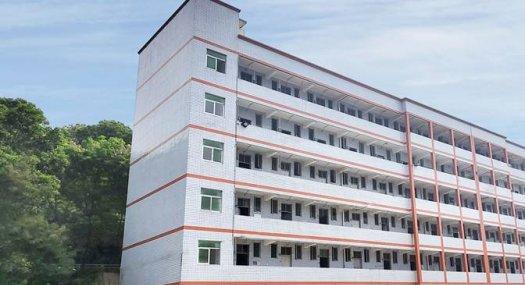 深圳宝安 观澜街道桂花路佳怡工业园16号7000㎡ 厂房租售层高55米 独院 可分租