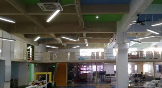 深圳龙岗 1300㎡ 标准厂房 租售 层高5米 独门独院 带宿舍