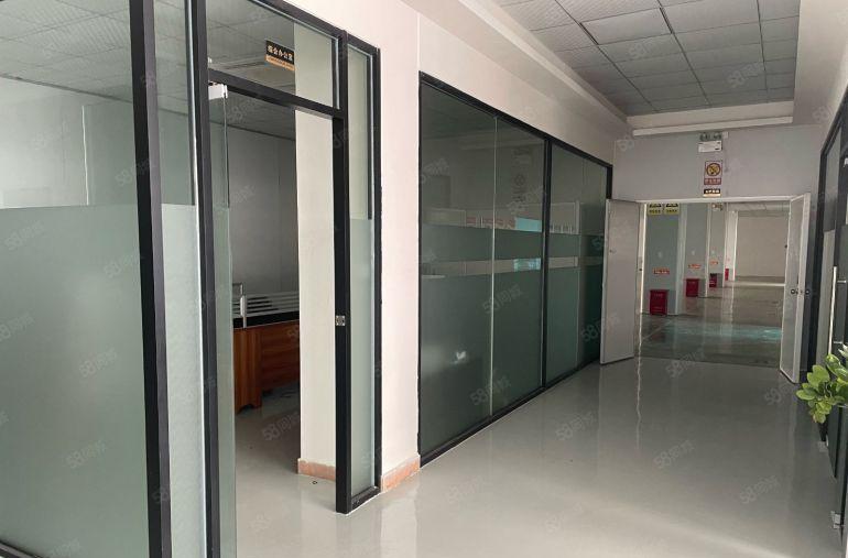 现成装修！南城车站厂房仓库办公出租1000平方，可分租