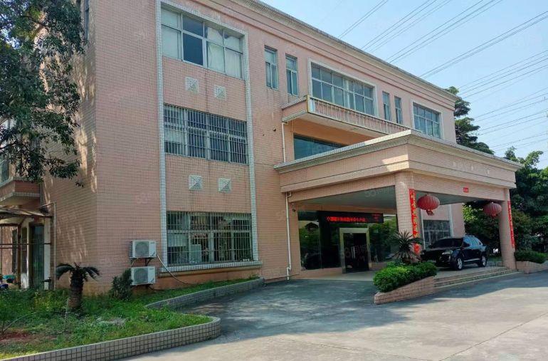 南城西平科技公司研发中心出租，共850平方，精装修