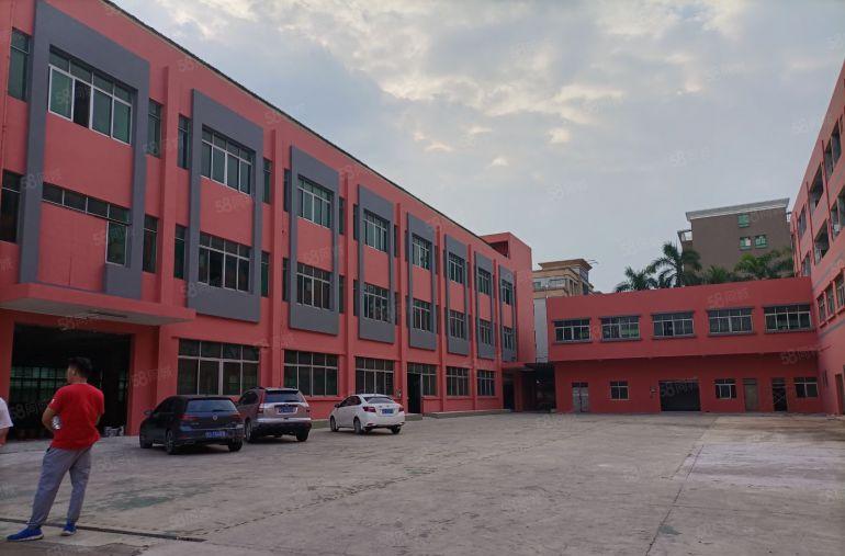 独院厂房招租，总面积7000平方，低价放租。