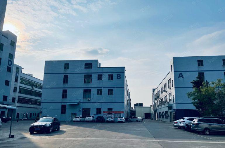 现成装修！东城桑园厂房一楼980平方二楼860平方