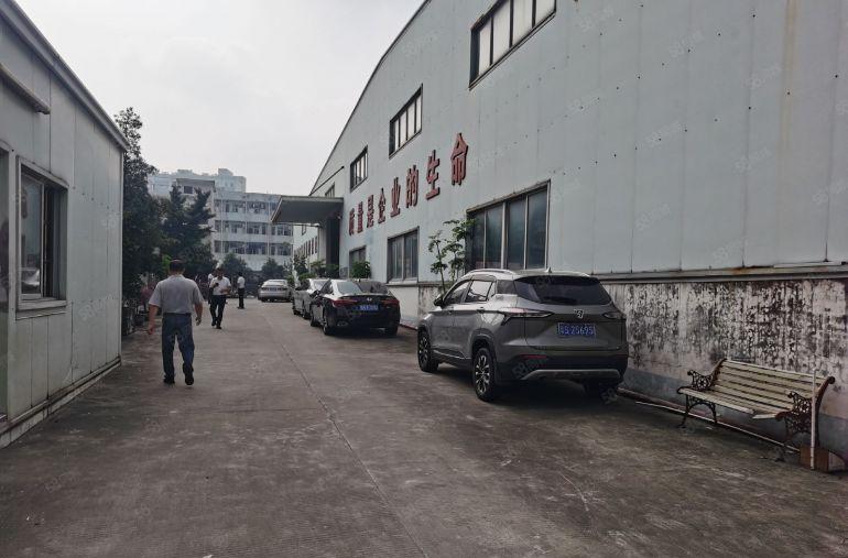 东城原房东出租厂房    独院面积4700平方  厂房价钱低