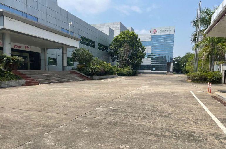 虎门 北栅沿江高速出口附近装修电子烟厂转让13000平方