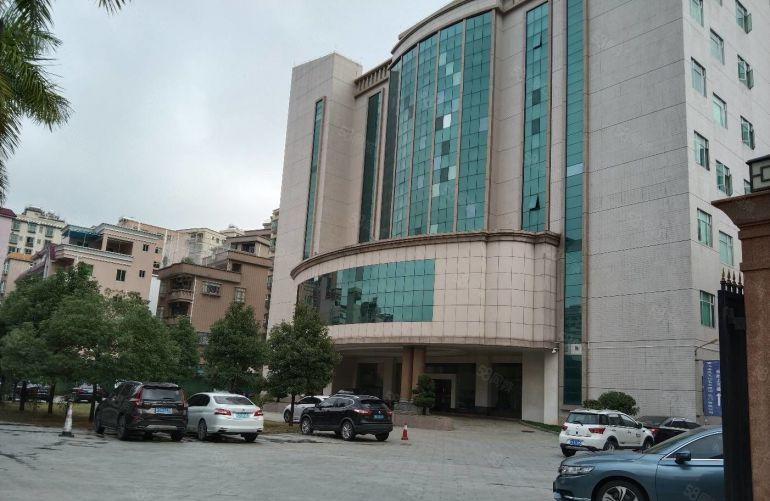 虎门威远新出楼上豪华装修1100平厂房出租