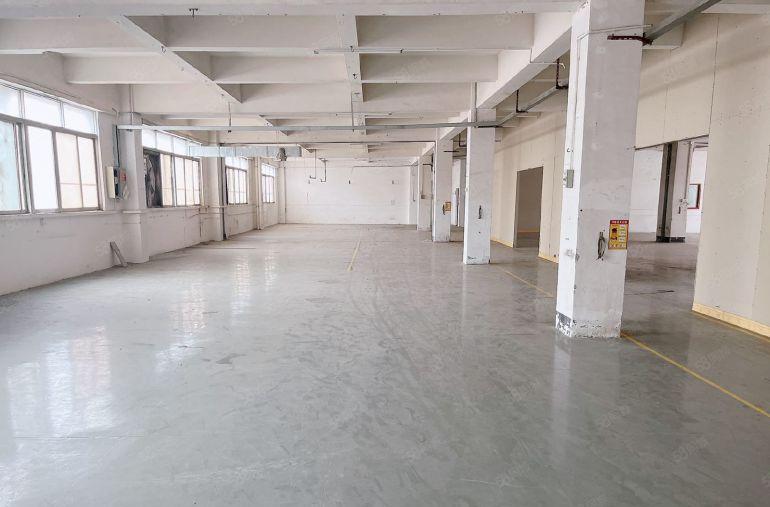 虎门大宁工业用地低价厂房出租一楼1400平大小可以分租