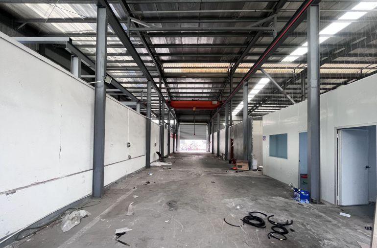 （现成10吨行车）长安沙头太安路新出一楼钢构400平厂房出租