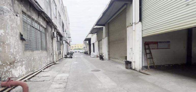 （现成10吨行车）长安沙头太安路新出一楼钢构400平厂房出租