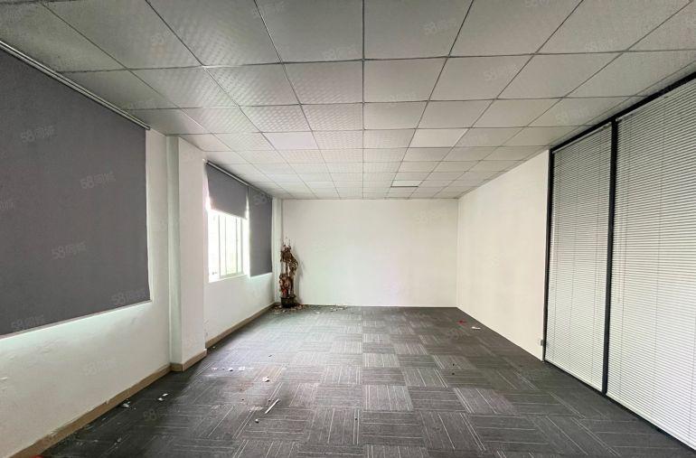 长安厦边新空出2楼960平，现成装修办公室水电齐全