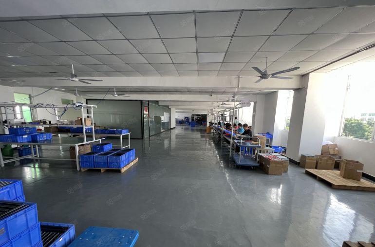 低价无杂费 长安镇楼上1000平方现成装修水电齐全厂房出租