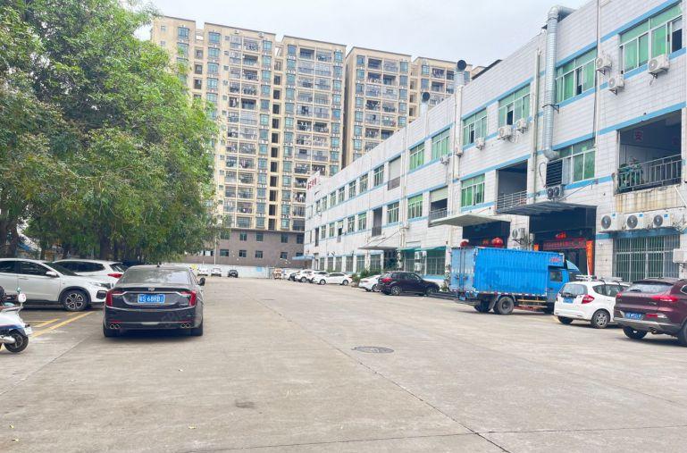 长安乌沙空出1楼2930平方，离深圳一桥之隔