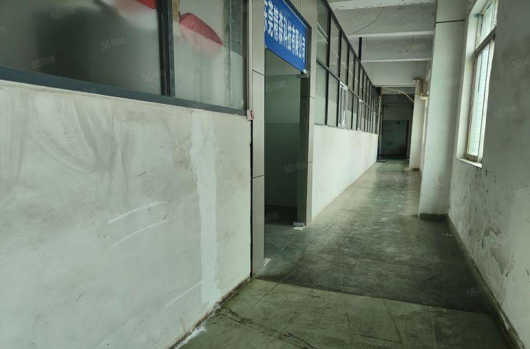 长安厦岗楼上200平装修重工业环评货梯吊机口低价真实形象好