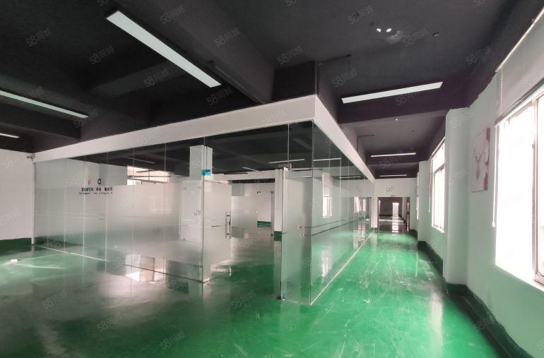 长安锦厦紧靠深圳松岗楼上整层1000平精装修工业厂房出租
