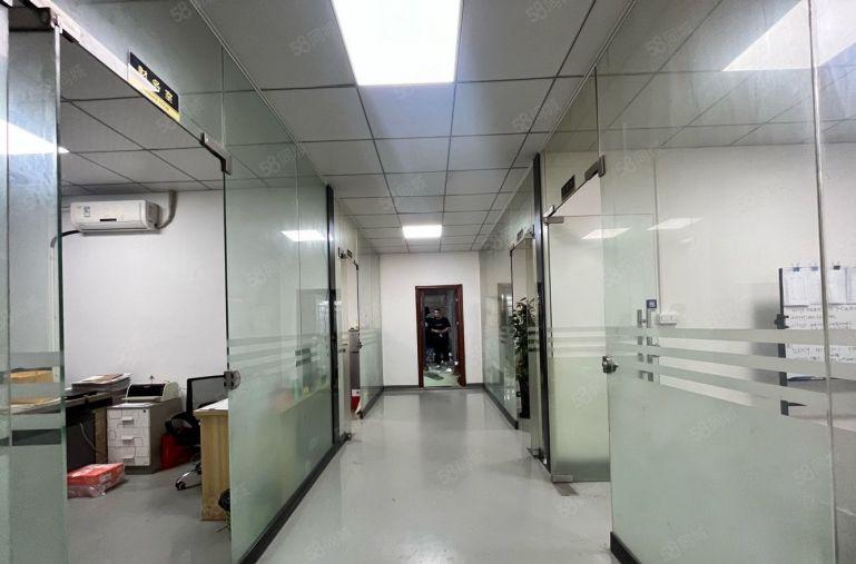 长安霄边 锦厦原房东精装修1500平厂房出租 可分租 电子