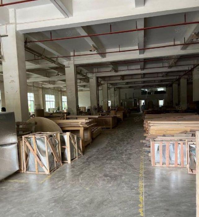 常平 常平 空地超大，原房东花园式油性家具喷油环评厂房出租，