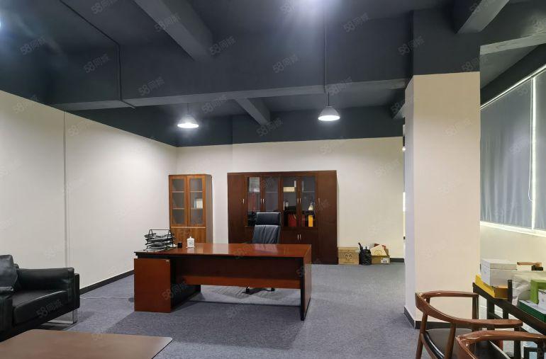 厚街村适合办公贸易带豪华装修3楼680平方厂房低价出租