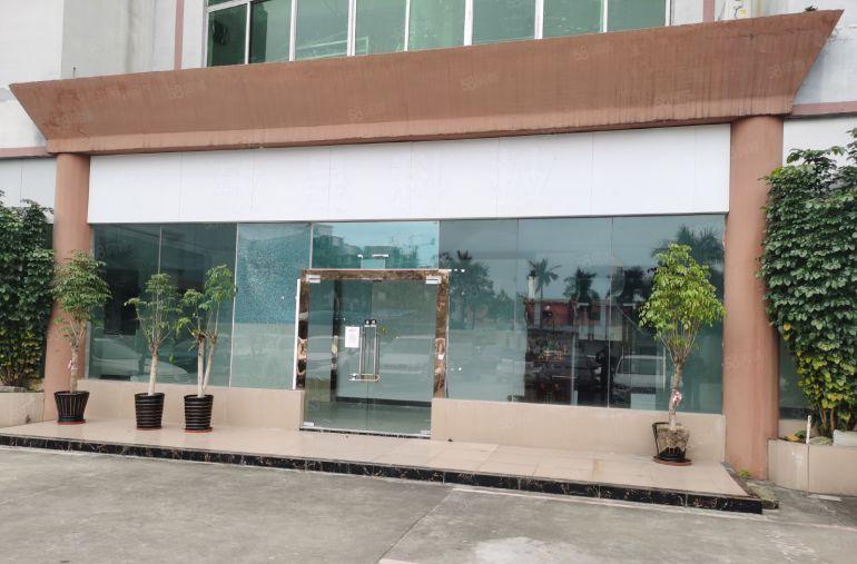 厚街精装修一楼1500平方低价厂房出租，现成办公室地坪漆