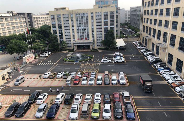 厚街镇工业区楼上带精装修办公室地坪漆厂房1500平方低价出租