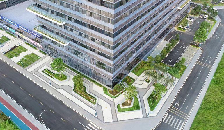 厚街开发商实际面积15块含税含管理费，厂房免租6个月