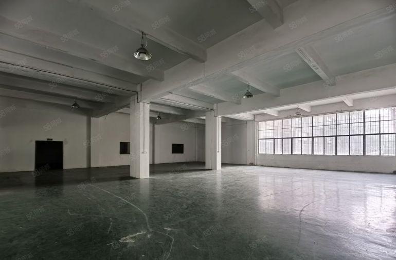 厚街白濠自带精装办公室 水电地坪漆一楼1000平园区标准厂房