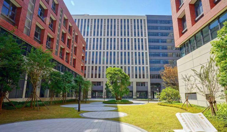 塘厦镇靠深圳大坪原房东标准和单一层厂房实际面积出租大小可分租