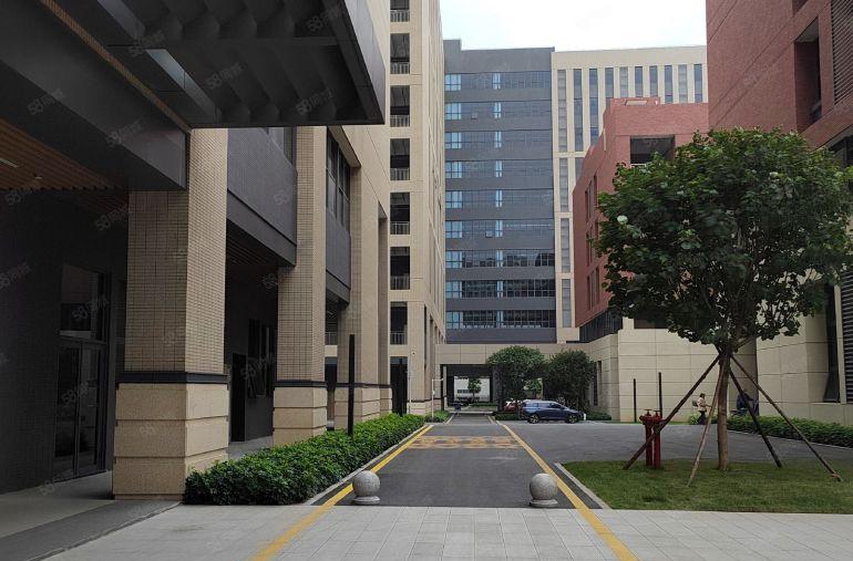 塘厦科苑城全新标准厂房带现成二次消防水磨石地面866平方出租