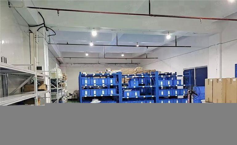 塘厦高速口原房东二楼1000平厂房低价出租，现成装修主线