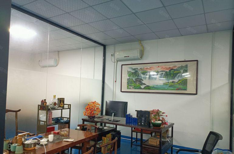 塘厦镇新出标准厂房二楼1200平    现成办公室装修