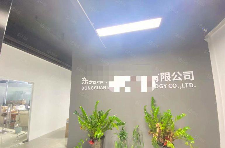 凤岗沃尔玛附近低价出租楼上电商仓库电子加工厂房740平可分租