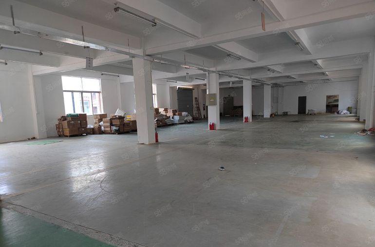 塘厦石鼓工业区新出原房东红本厂房楼上1050平出租带装修可分