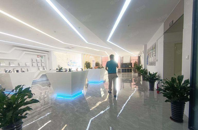 塘厦科苑城楼上豪华装修厂房仓库低价出租，丙二类消防行业不限