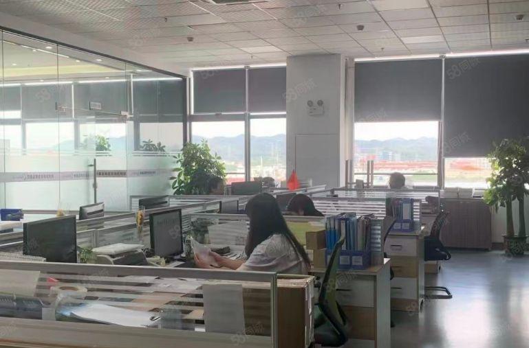 塘厦清湖头新出原房东8000平独门独院厂房仓库出租，空地超大