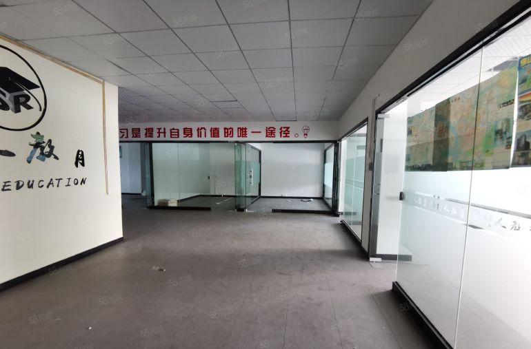 寮步挨东城新出一栋独立厂房出租2000平，形象位置佳，好招工