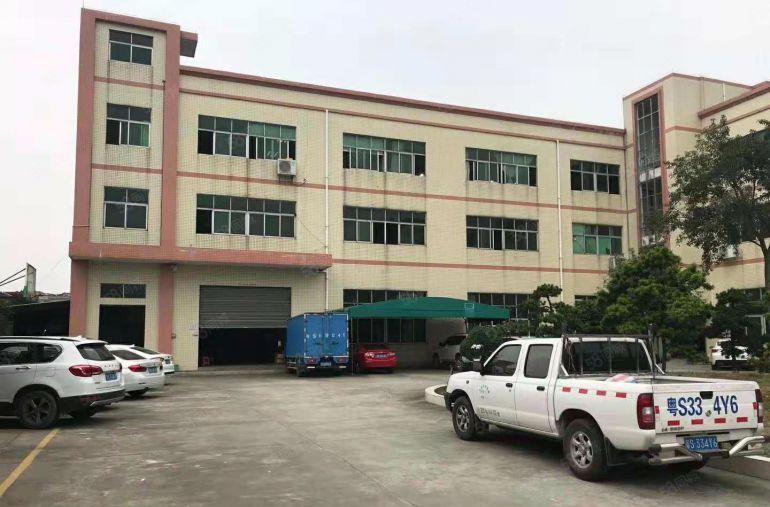 寮步岭厦即将空出二楼整层600平方，精装修，九成新