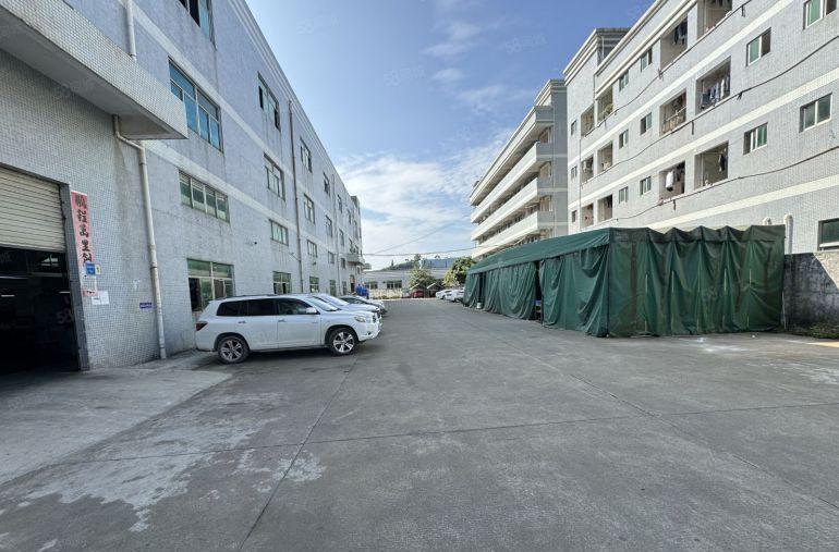 全新装修800平厂房带办公室适合电子小五金加工等形象好易招工