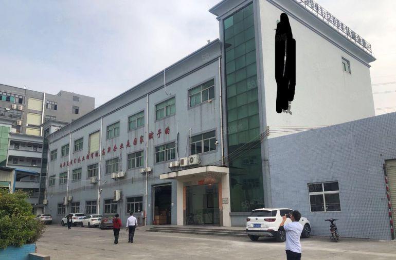 凤岗雁田新出原房东独门独院8000平厂房仓库，大小分租交通好