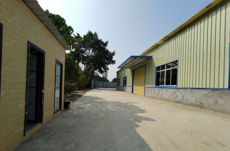 凤岗靠山边独院单一层钢构3800平，大小可分