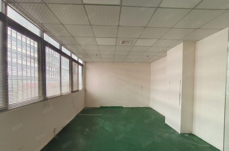 凤岗金凤凰标准一楼沿街500平租金24可谈，机加工，物流仓库