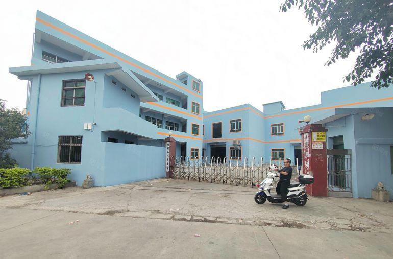 找独院的老板看下！经典独院4600平米，原房东实际面积出租！