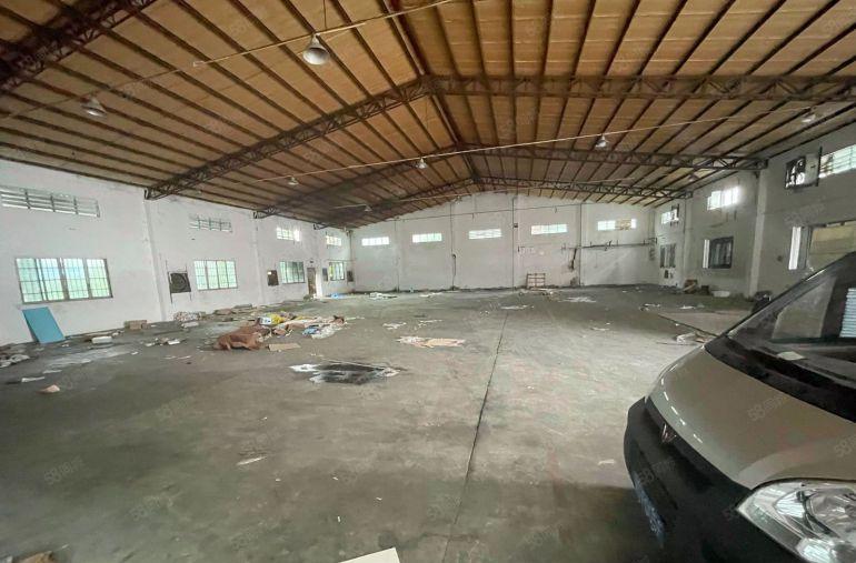 万江新村单一层1000平方厂房水电齐全有现成办公室和宿舍配套