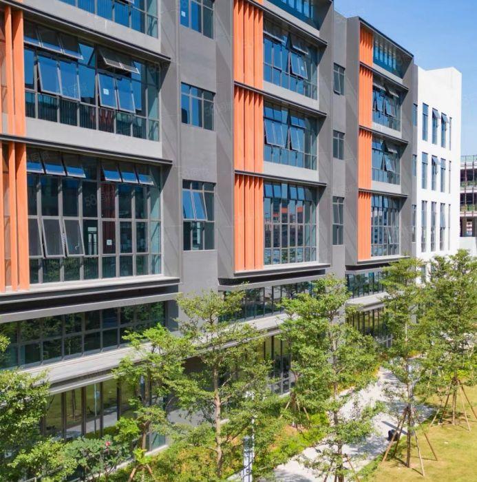 大朗高速出口370000平方高新产业园出租（可分租）