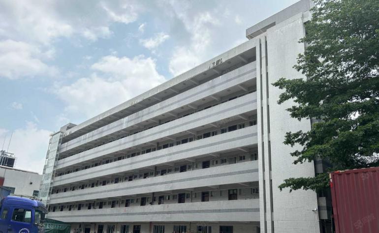 松山湖城区厂房出租，交通便利