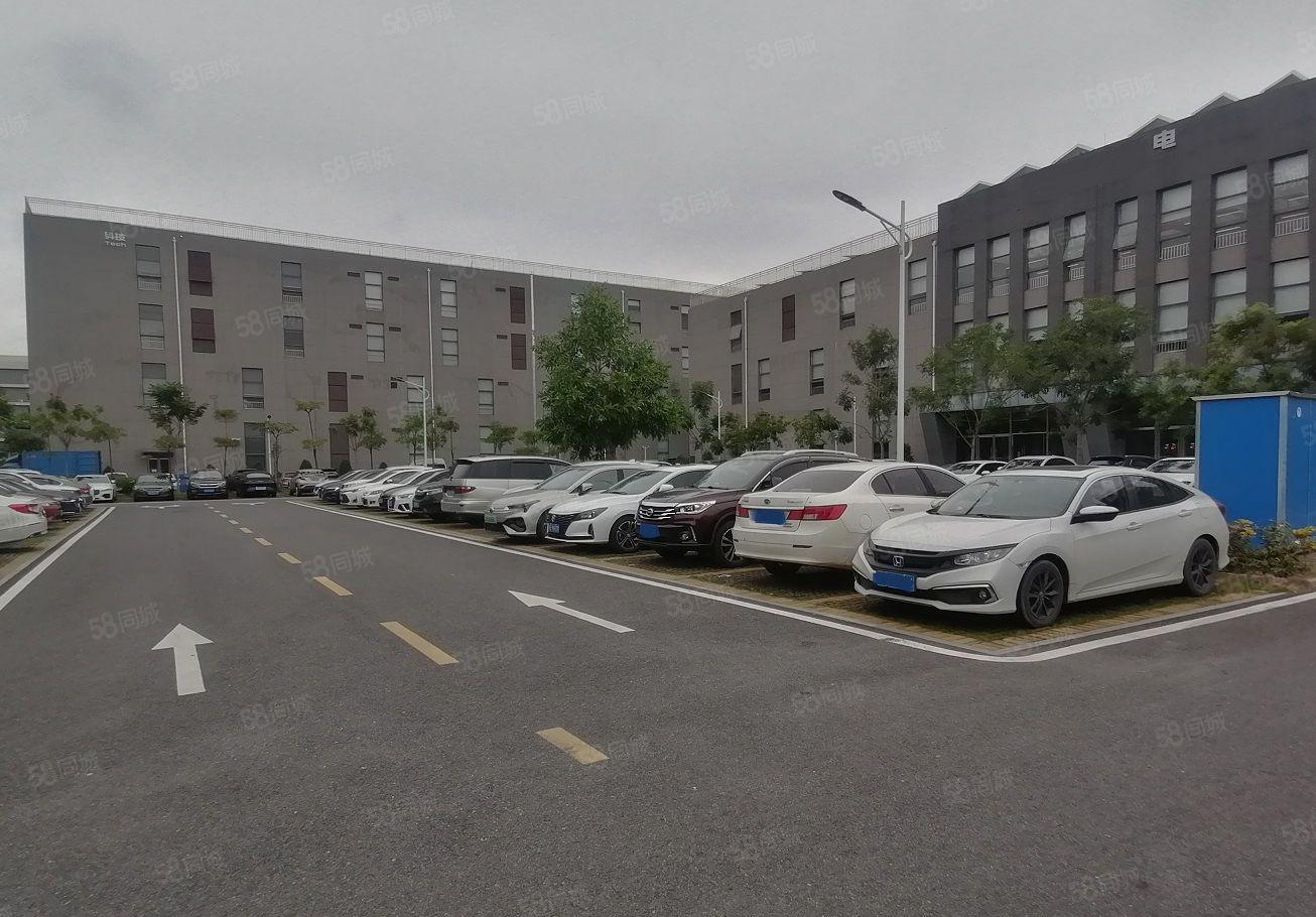 松山湖原房东红本重工业厂房15万方带装修出租，大小可分租！