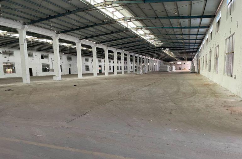 黄江临深钢构13900平低价出租滴水8.5米砖墙到顶长180