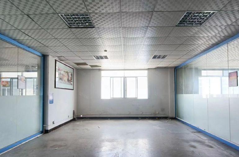 大岭山颜屋园区厂房出租 楼上精装修 现成办公室 超低价