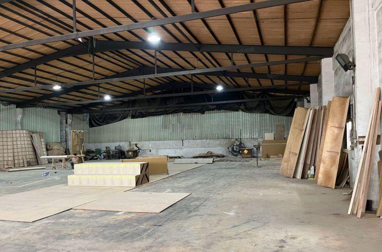 大岭山原房东砖墙到顶单一层1000平方，滴水7米