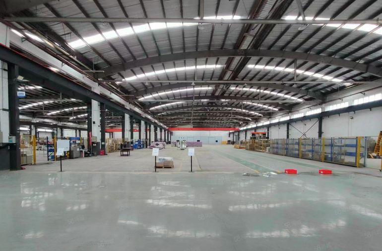 大岭山石大路边带航车单一层厂房出租，证件齐全红本厂房丙二消防