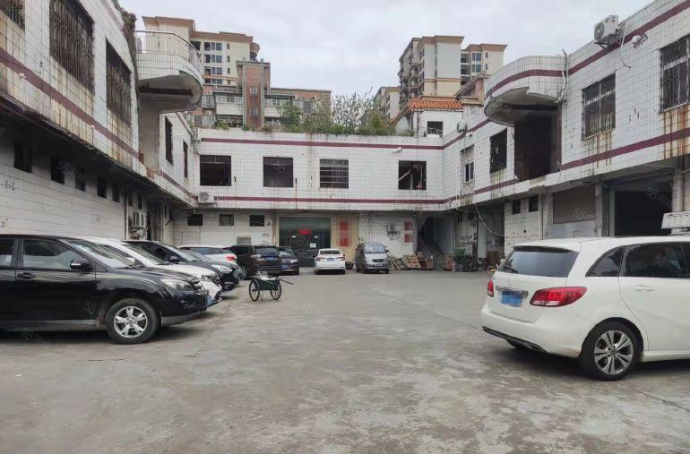 原房东招租 石碣四甲独院厂房一楼400方，现成装修，可办环评