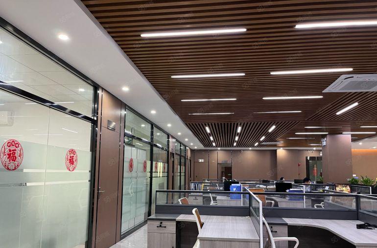 一手房东直租500平米精装修无尘车间电子厂房好招工