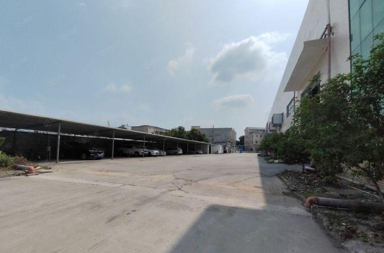 东莞清溪大利新出滴水13米单一层6400平低价厂房出租可分租